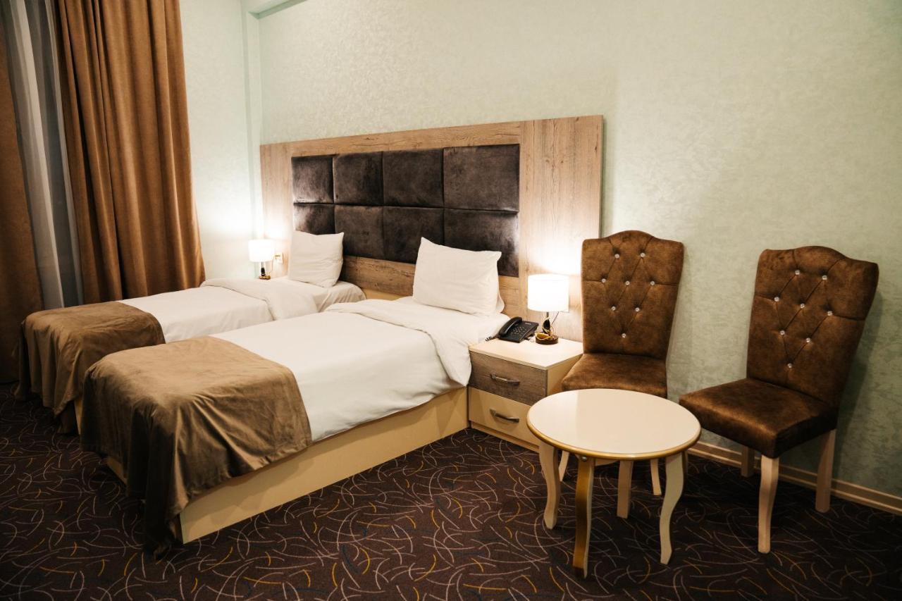 The Clocktower Hotel Baku Exterior foto