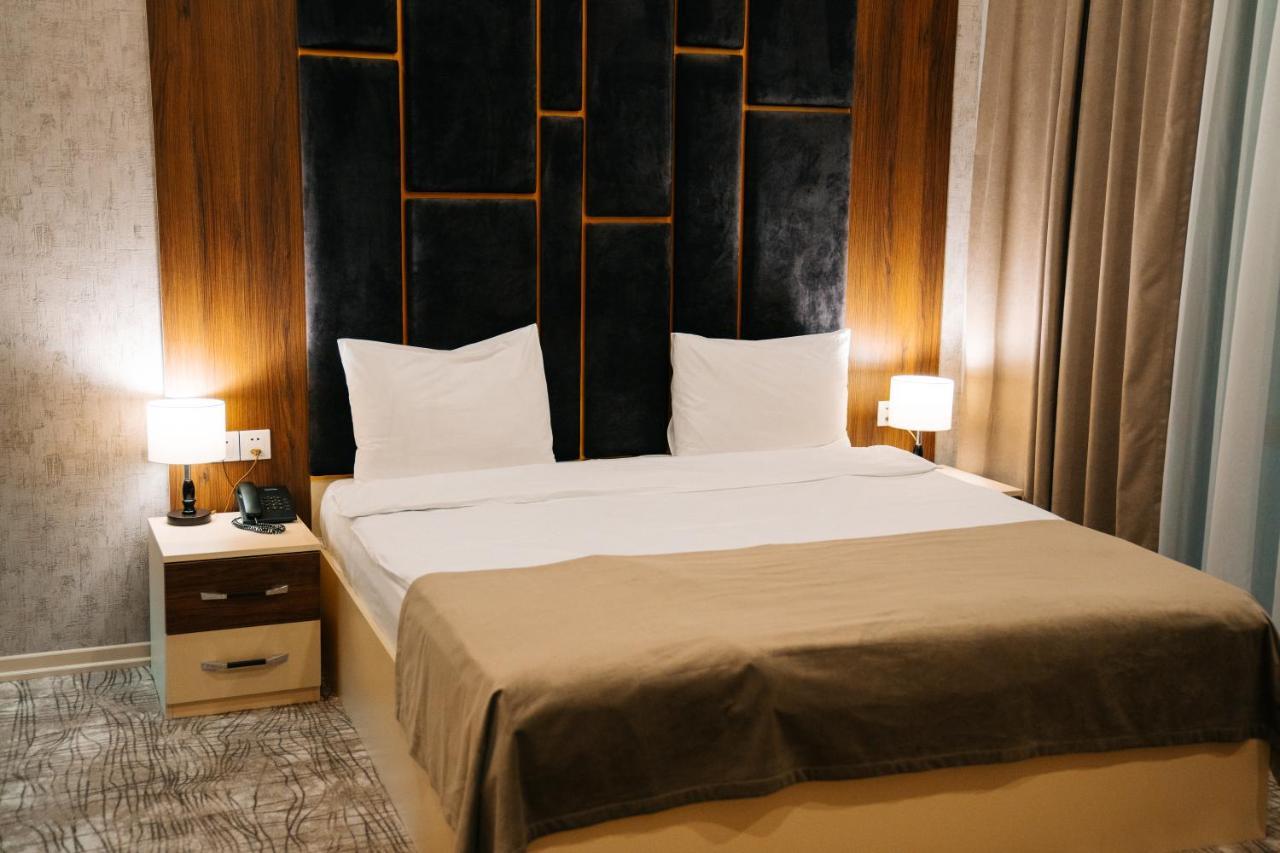 The Clocktower Hotel Baku Exterior foto