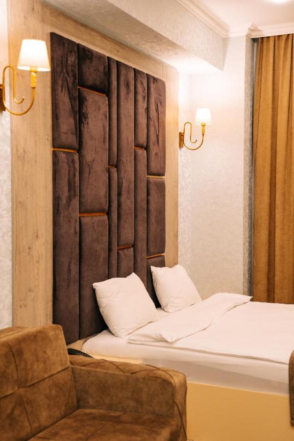 The Clocktower Hotel Baku Exterior foto