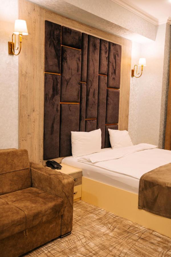 The Clocktower Hotel Baku Exterior foto